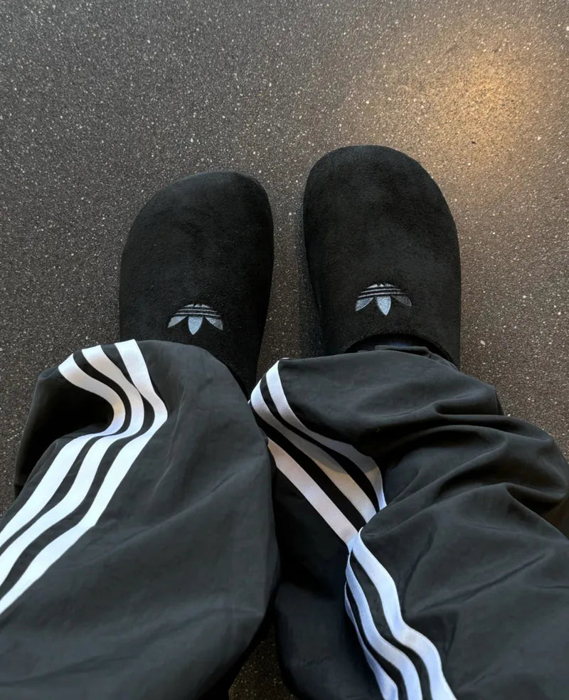 Pantoufles adidas noir